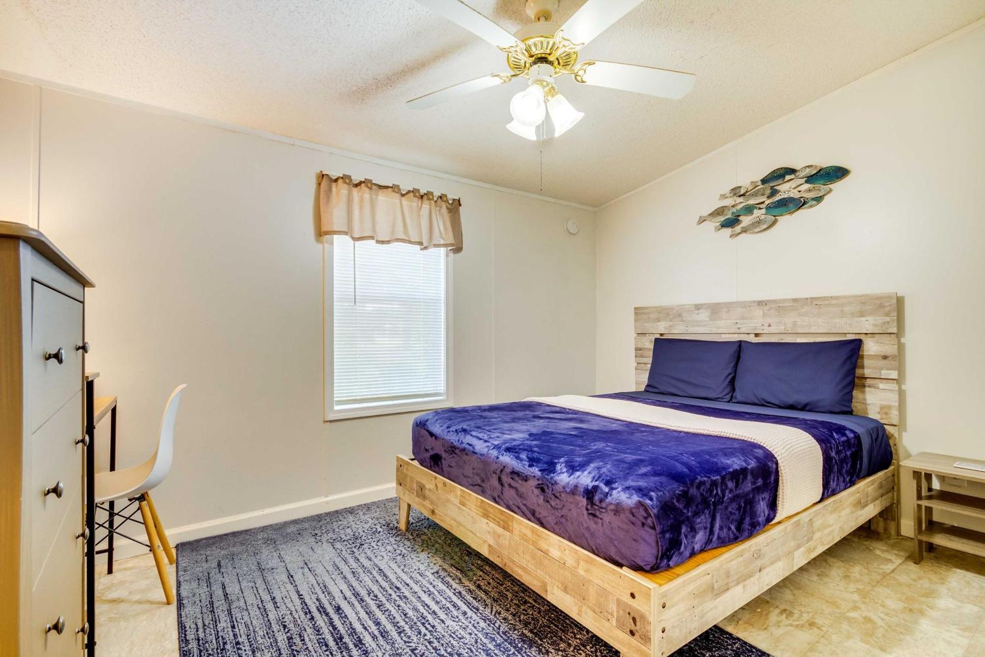 Stunning Pensacola Home, 8 Mi To Downtown! Екстер'єр фото